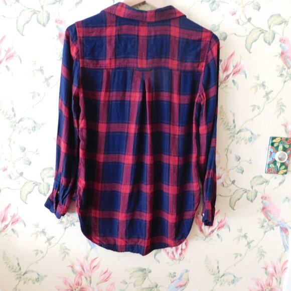 🦔🐾American Eagle Boyfriend Fit Soft Flannel🦔🐾 - Picture 8 of 10